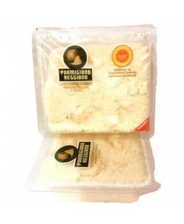 Сыр Parmigiano reggiano Сonad тертый 150г Сыр Parmigiano reggiano Сonad тертый 150г