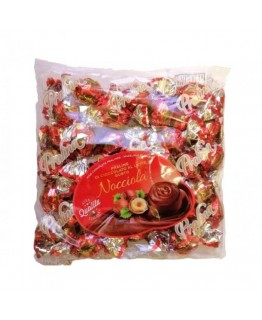 Конфеты Praline с ореховой начинкой 450г
